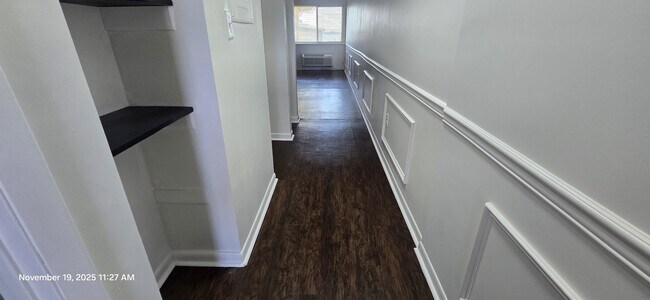 Building Photo - 5505 Sun Harbor Rd