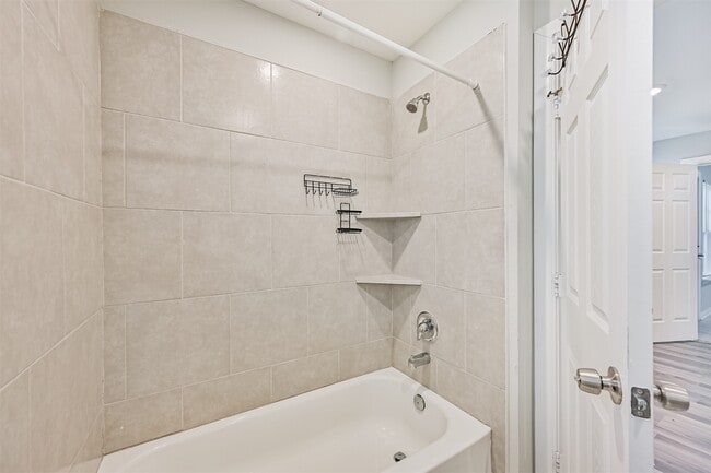 Building Photo - 10633 Flaxman St