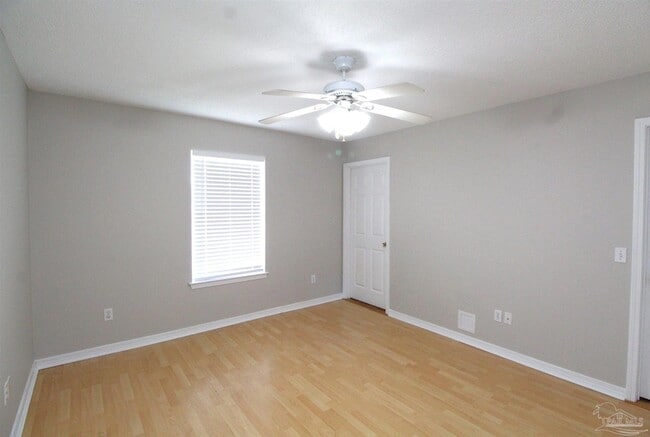 Building Photo - 7680 Chablis Cir