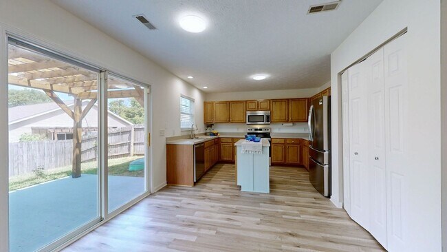 Building Photo - 1029 Lexington Farms Dr
