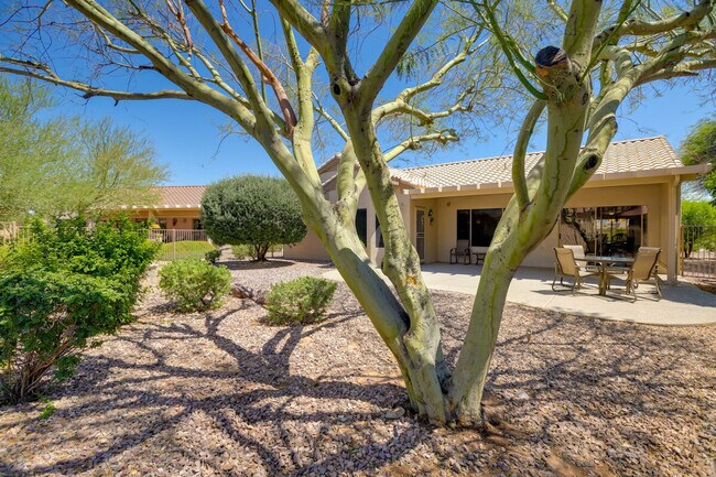 Building Photo - 15271 W Pantano Dr