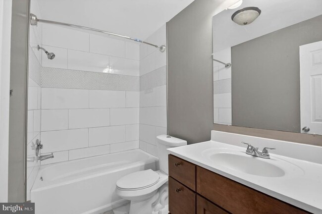 Building Photo - 16611 Geddy Ct