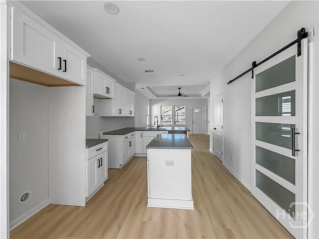 Building Photo - 3503 Haslam Ave