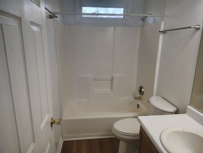 Building Photo - Room in Single Family Home on Caloosa Cove SW