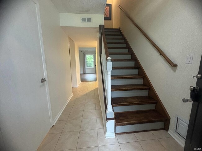 Building Photo - 3878 S Bushmill Dr