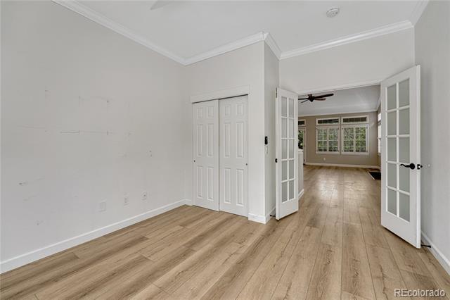 Building Photo - 9885 Greensview Cir