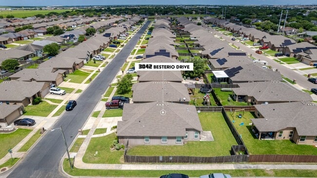 Building Photo - 3042 Besterio Dr