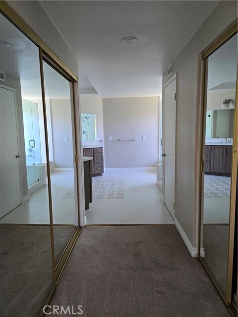 Building Photo - 1026 Damascus Cir