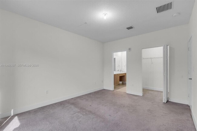 Building Photo - 8363 NW 41st St