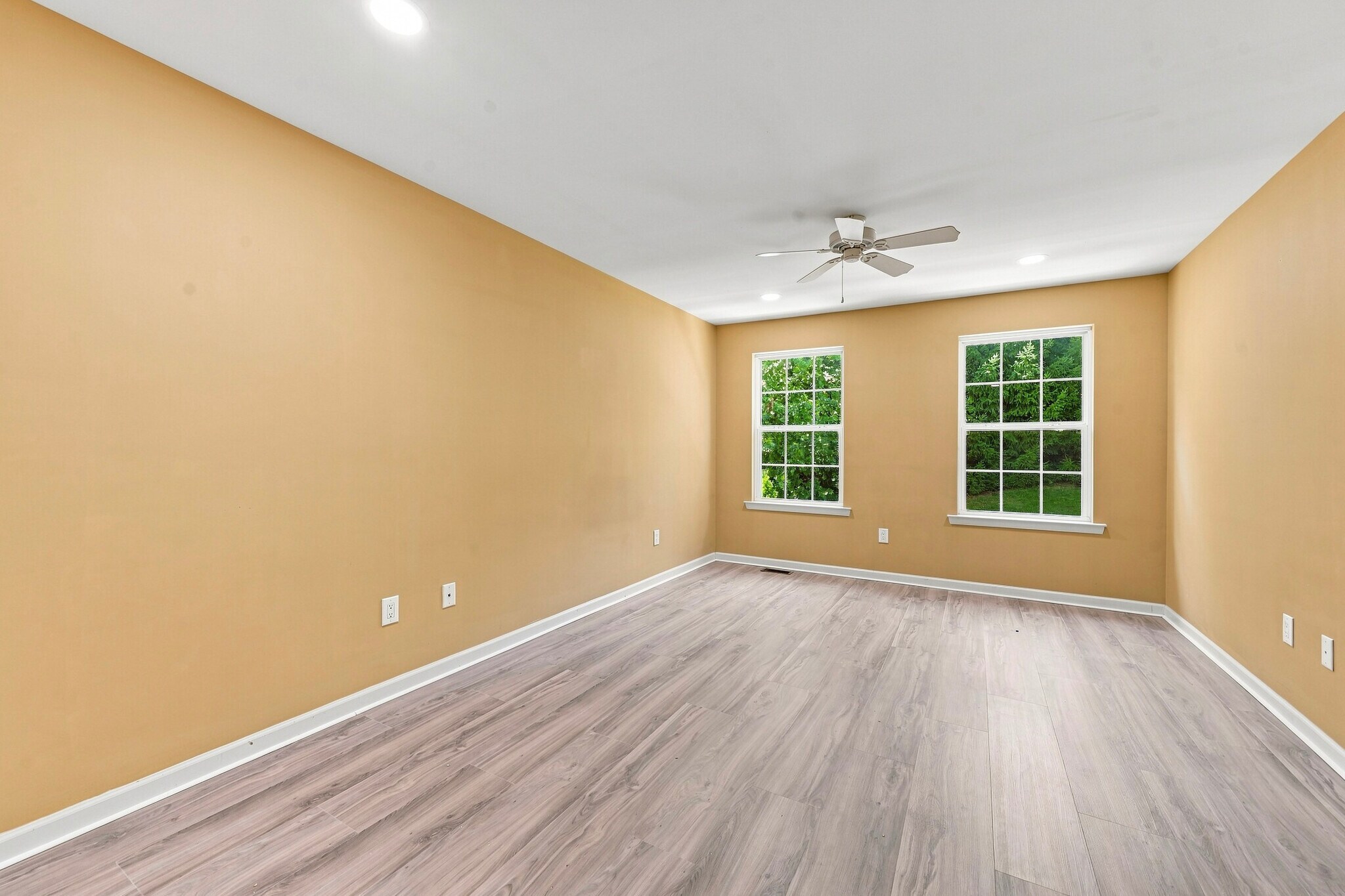 Building Photo - 278 Flagstone Rd