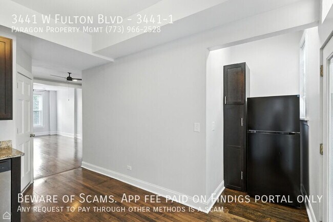 Building Photo - 3441 W Fulton Blvd