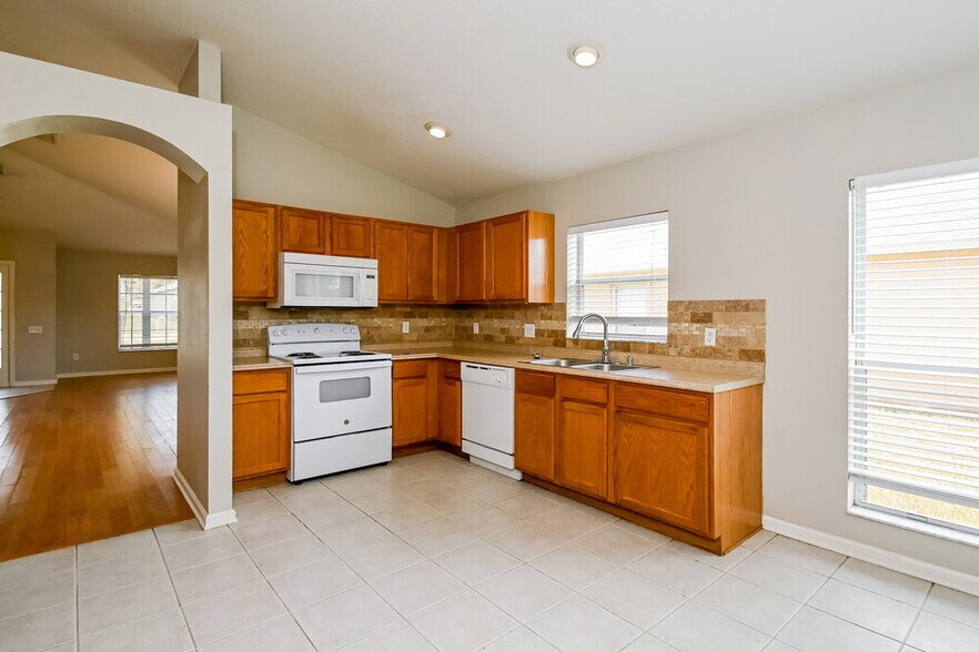 Building Photo - 12525 Herons Path Pl