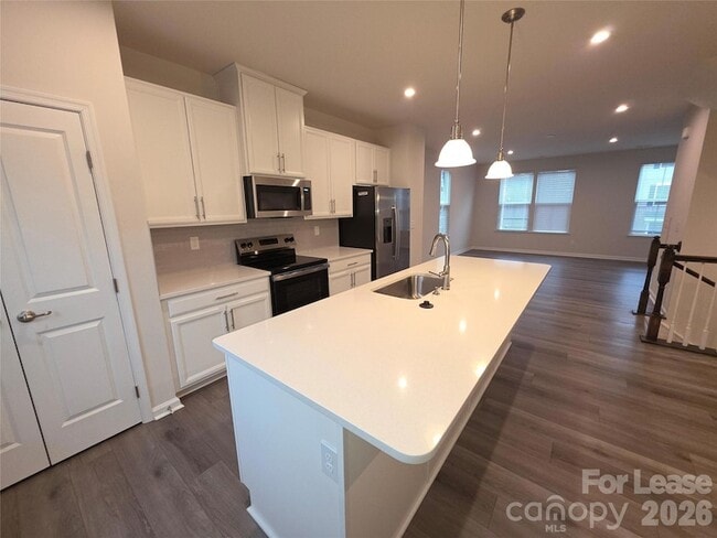 Building Photo - 3309 Timber Ml Dr