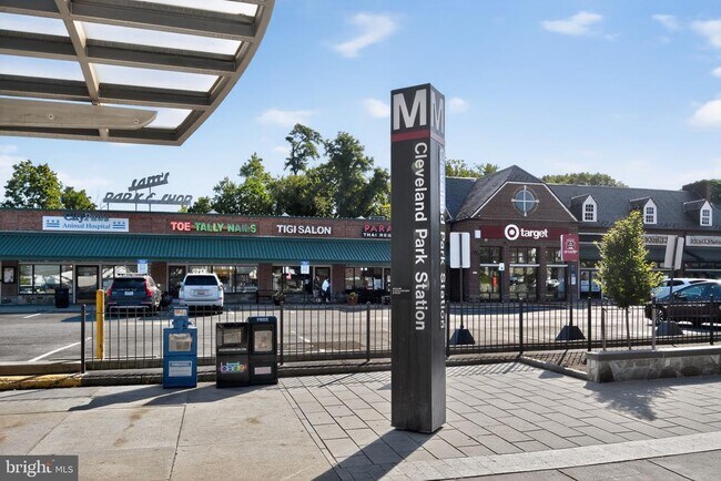 Building Photo - 3446 Connecticut Ave NW