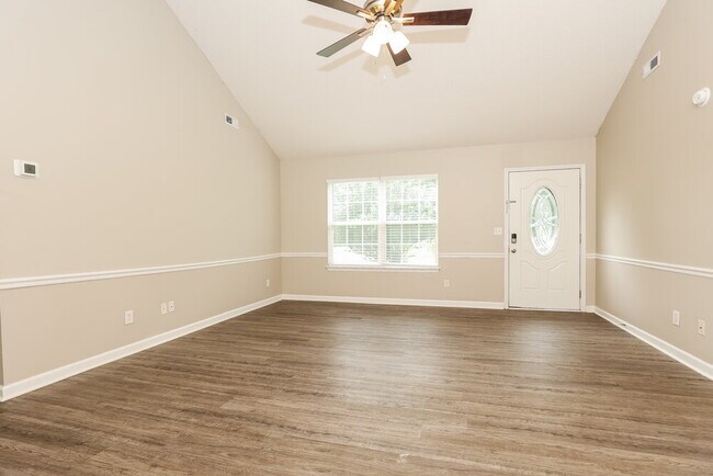 Building Photo - 1105 Brocton Ct