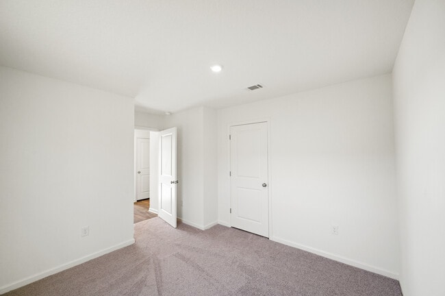 Building Photo - 21750 Sutherland Cir