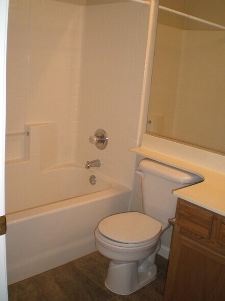 Building Photo - 3930 E Barbarita Ave