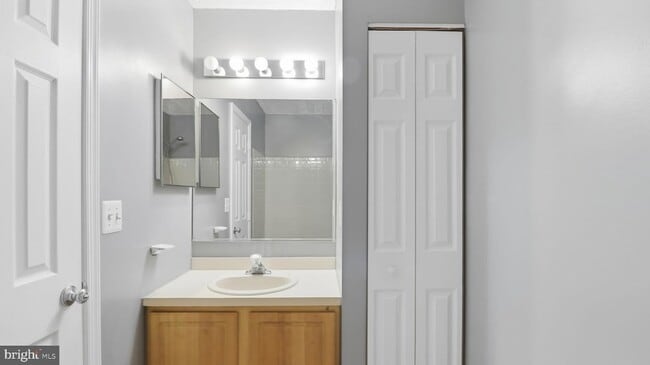 Building Photo - 11540 Leland Pl