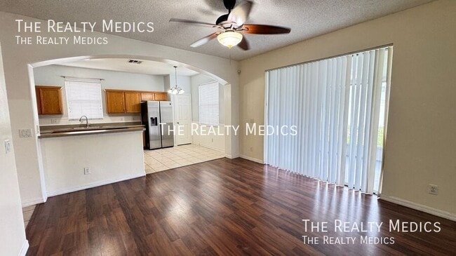 Building Photo - 13628 Tetherline Trail