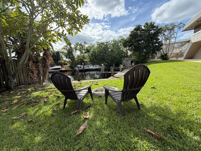 Building Photo - 500 SW 15th St