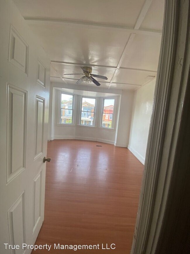 Building Photo - 3 br, 1 bath House - 3127 Baker St