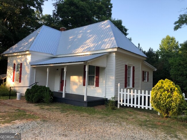 Building Photo - 164 Glenn Carrie Rd