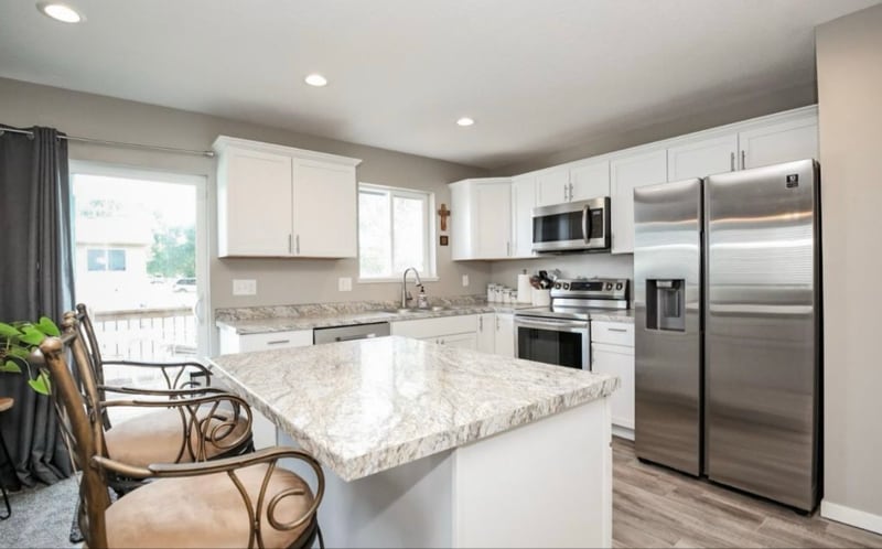 Building Photo - 1600 East 69th St N