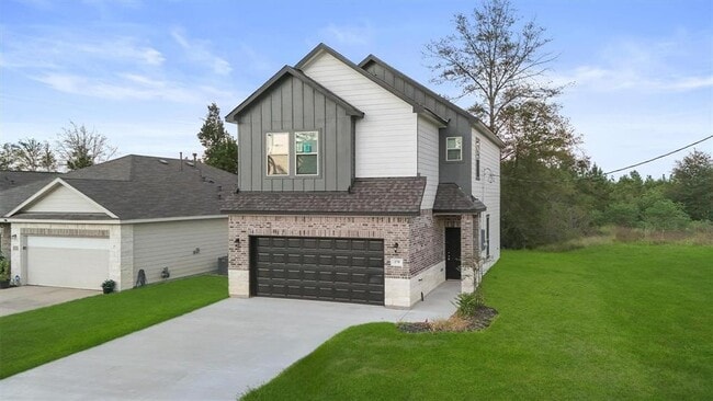Primary Photo - 275 Rd 5102F
