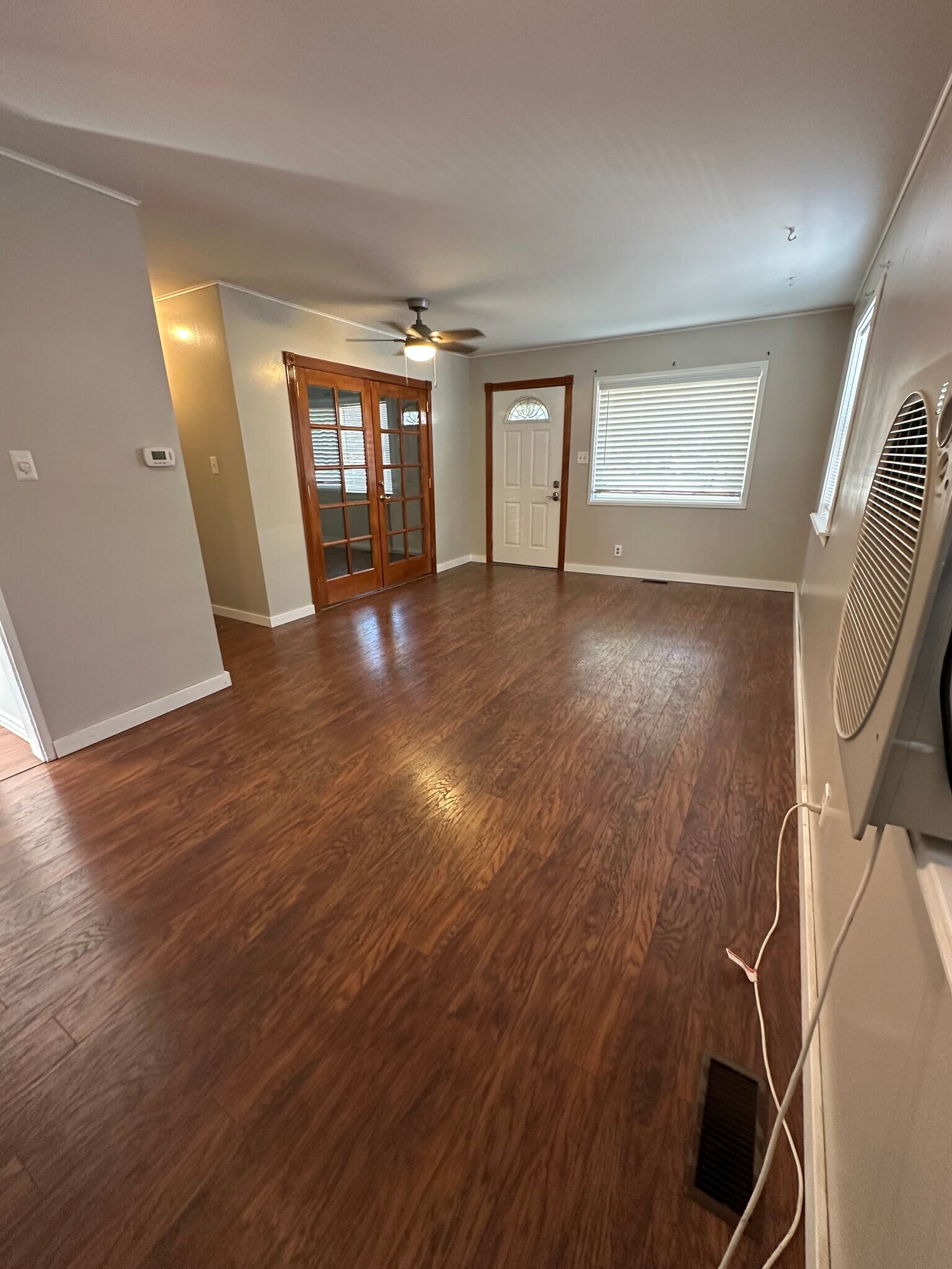 Building Photo - 8910 Lilly Dr