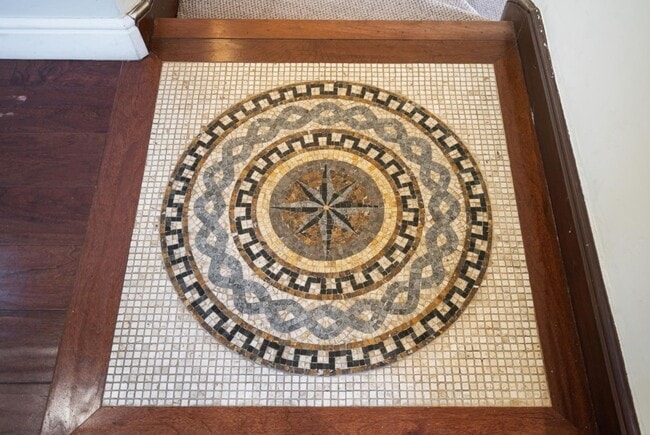 Building Photo - 1127 Filbert St