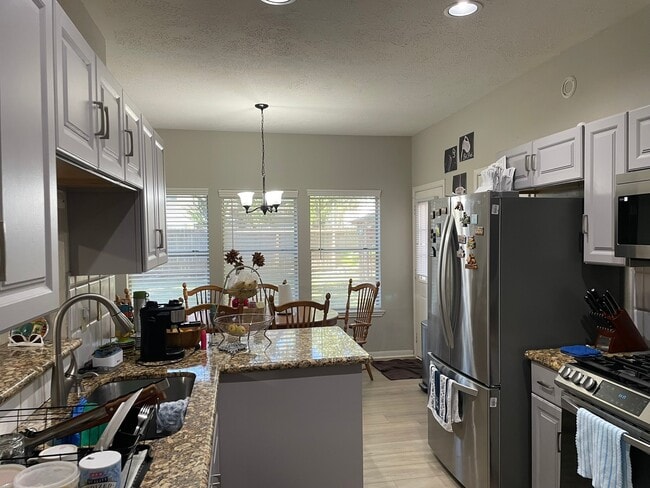 Building Photo - 16434 Concord Falls Ln