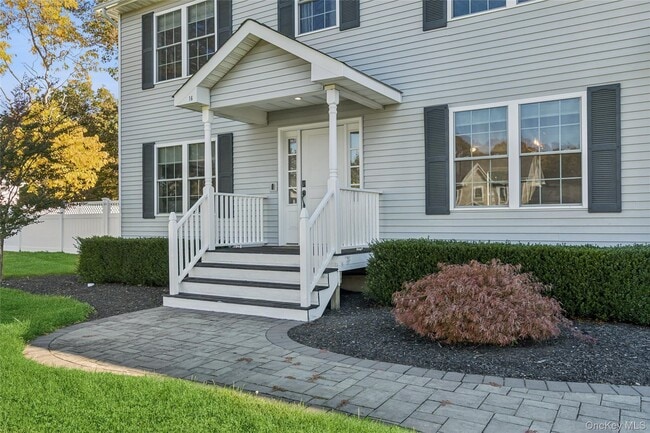 Building Photo - 16 Mastro Ct