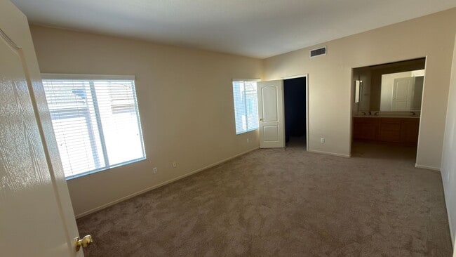 Building Photo - Spacious two-story home with functional layout and strong natural light in a well-maintained Ocea...