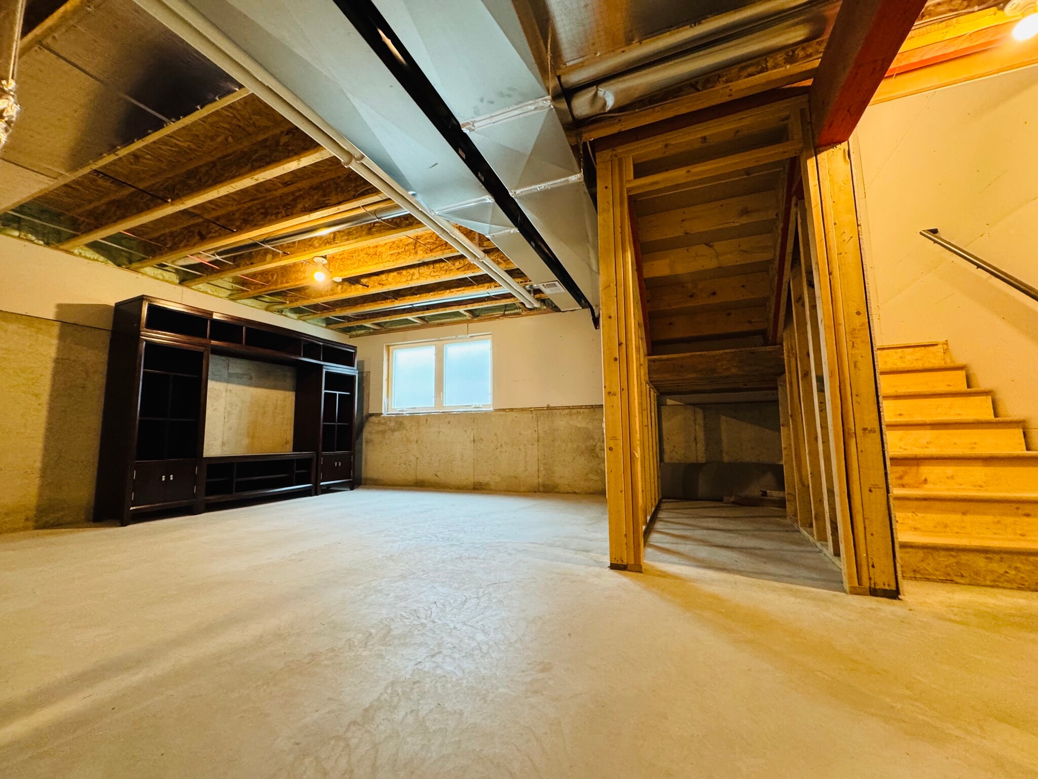 Building Photo - 615 Prospect Rd