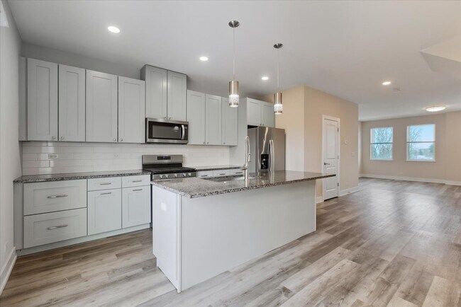 Building Photo - 10606 Alice Mae Ct