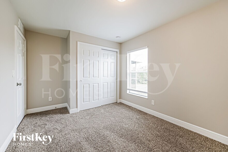 Building Photo - 3734 11th St W