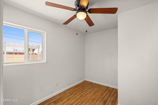 Building Photo - 3609 Fillmore Ave