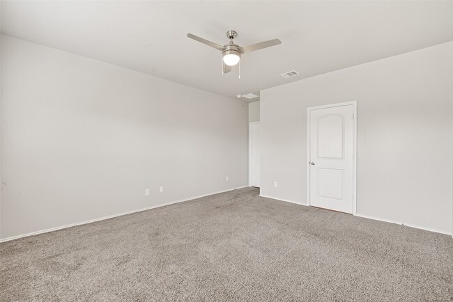 Building Photo - 21500 Rustic Elm Dr