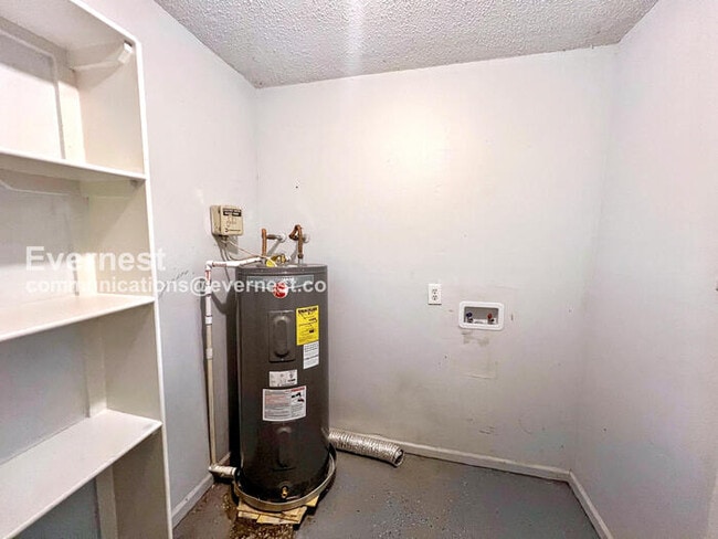 Building Photo - 89 Pheasant Run Dr