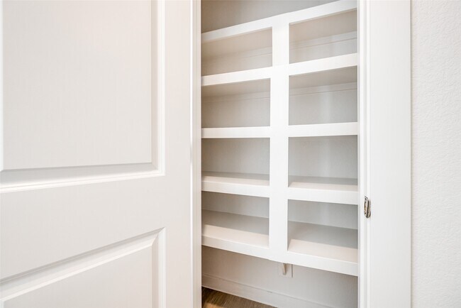 Building Photo - 30606 Windermere Peaks Ln