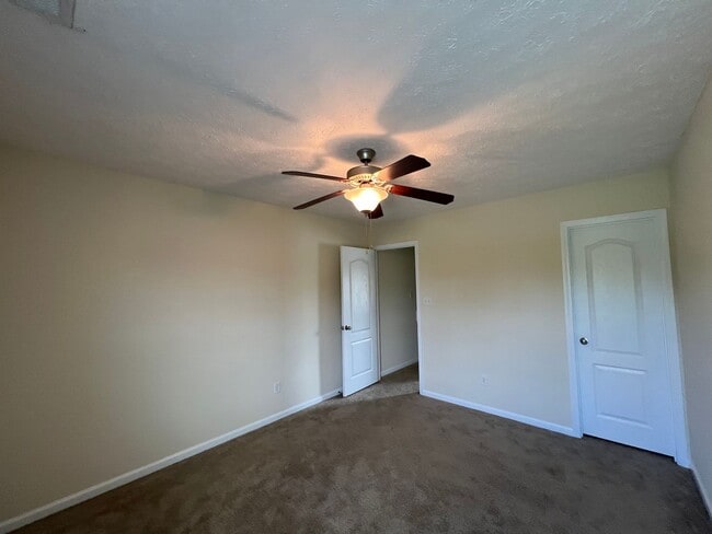Building Photo - Nice two bedroom two and a half bath town home in Carolina Forest. Just minutes to area bases, be...