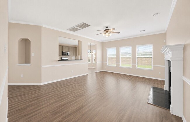Building Photo - 3821 Houston Lake Dr