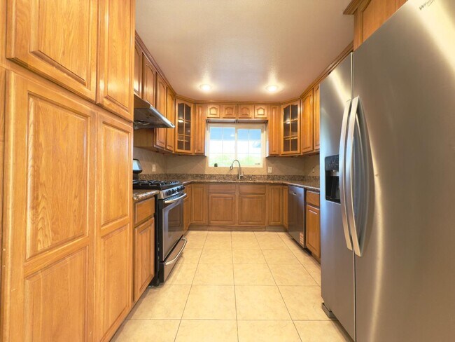 Building Photo - 1397 Adrian Way