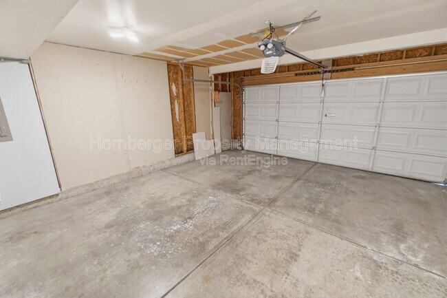 Building Photo - 3628 E 23rd Ave