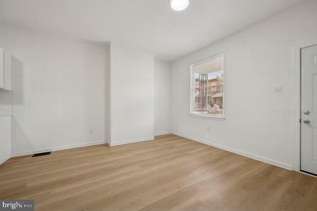 Building Photo - 5931 N Norwood St