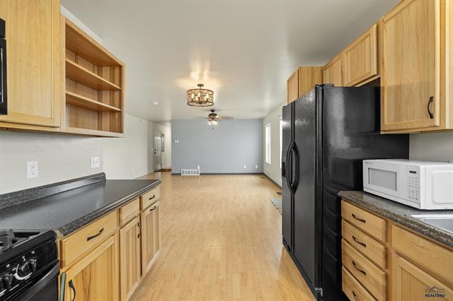 Building Photo - 264 Trenton Ln