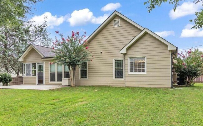 Building Photo - 1491 Pinyon Pl