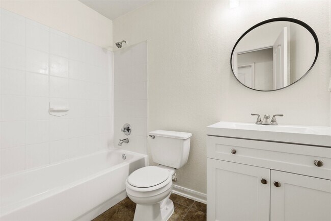 Building Photo - 7719 Serene Wood Ln