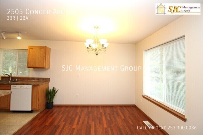 Building Photo - 2505 Conger Ave NW