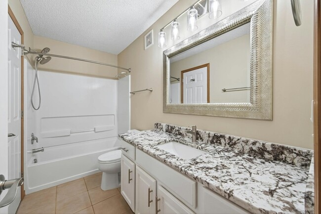 Building Photo - 7104 Merrimac Ln N